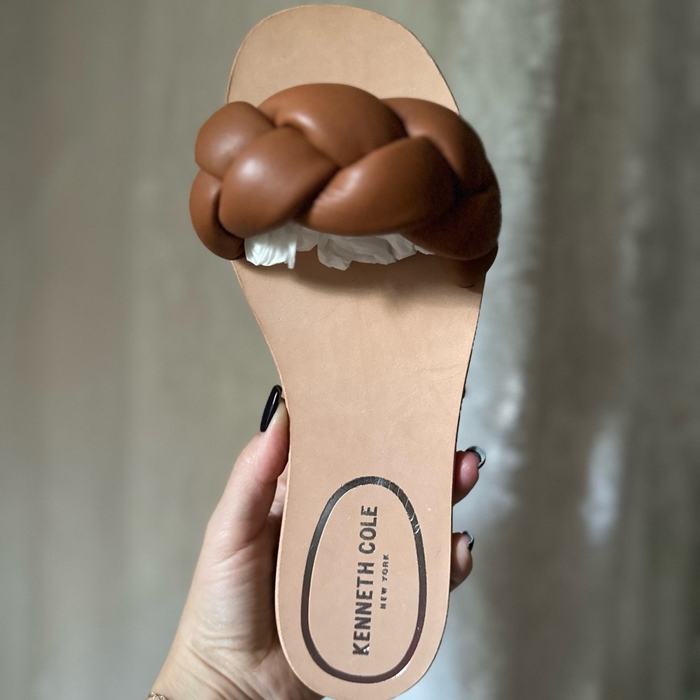 Kenneth Cole Nellie Braid Cognac Sandals Size 8
